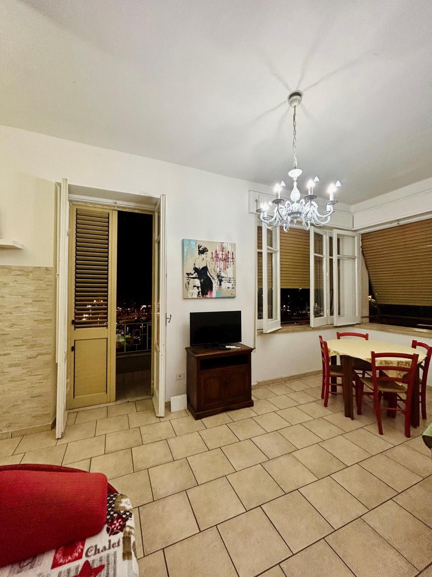 Holiday House Maurizio Formia Exterior foto